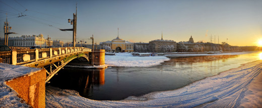 438398 (a): :3200x1317